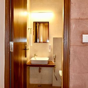 Deluxe King Room on Ground floor or 1st floor Street view